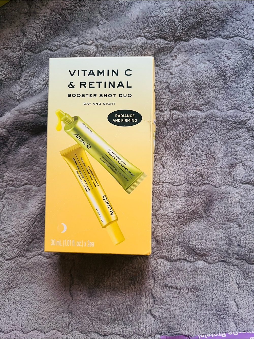 Aveeno Vitamin C & Retinal Booster Shot Duo - Yellow Box